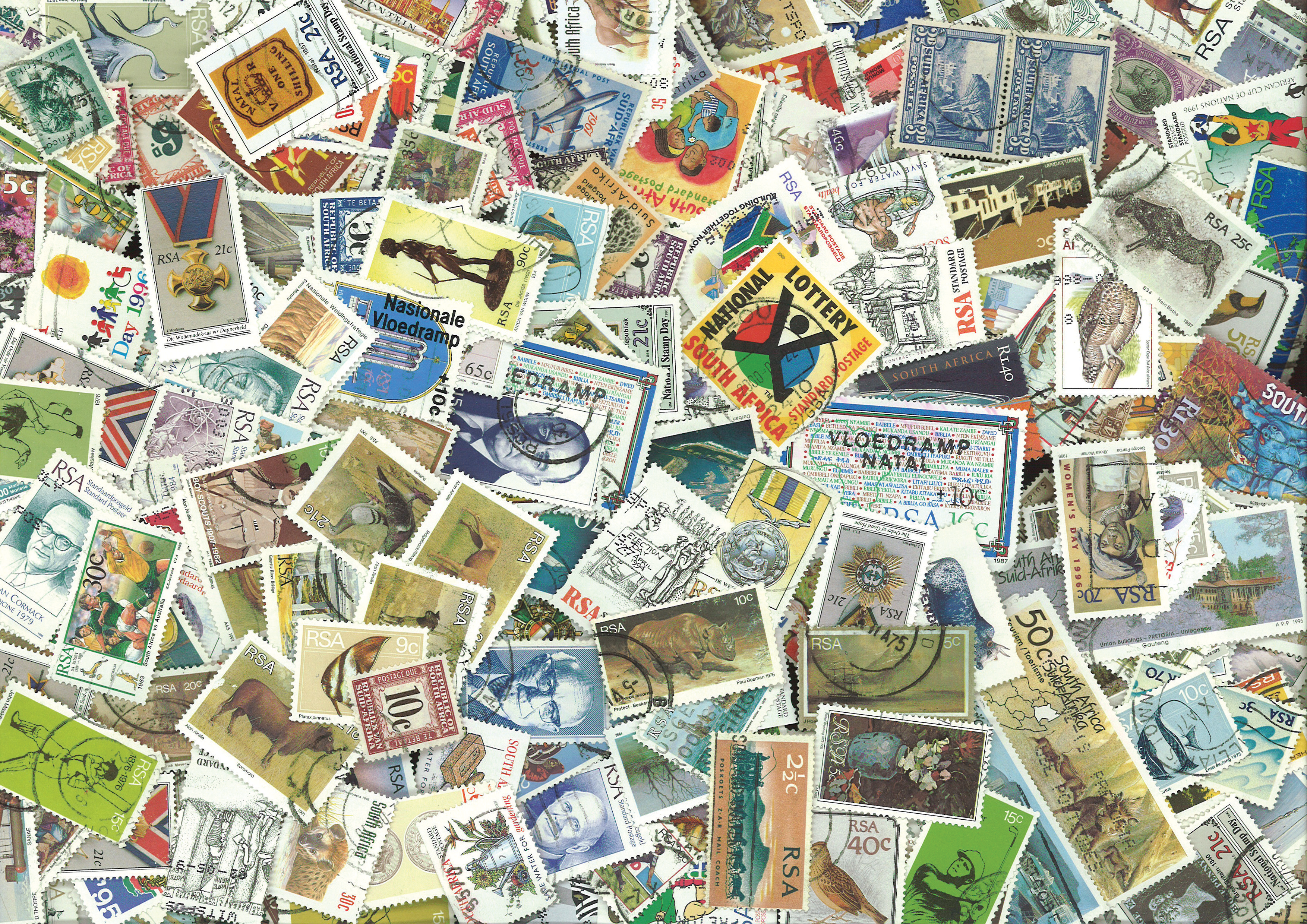Een gigantische Verzameling Zuid-Afrika van bijna 800 verschillende postzegels
